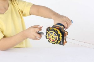 WOODEN CITY Smartivity Drewniane Mechaniczne Puzzle 3D - Szalone Kółka 8