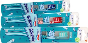 Aquafresh  GSK AQUAFRESH Szczoteczka ADVANCE 9-12 LAT 2