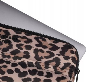 Etui Kate Kate Spade New York Puffer Sleeve - Pokrowiec MacBook Pro 16" / Laptop 16" (Classic Leopard) 9