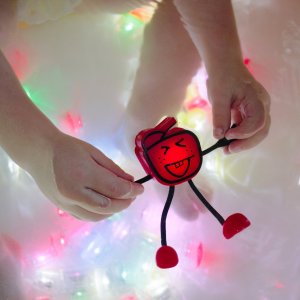 Duronic Glo Pals, Postać do kąpieli Sammy - zestaw z dwiema kostkami sensorycznymi świecącymi w wodzie 7