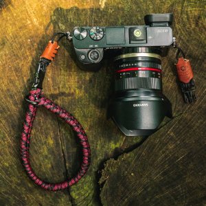 Mobotix C-ROPE Kamera Handschlaufe Claw aus Paracord 30cm Red retail 7