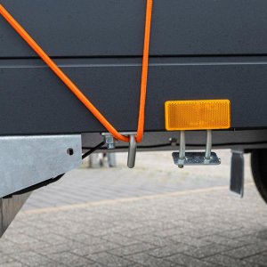 neutralna linia produktów Black&Decker - Lina transportowa z elementami odblaskowymi + nawijak 4mm / 20m 9