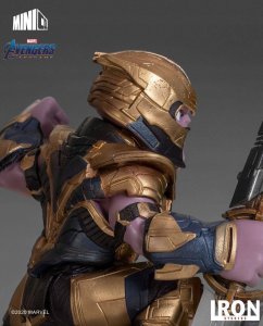 Figurka Hasbro Iron Studios & Minico Avengers: Endgame - Thanos Figure 4