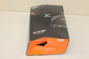 Słuchawki Beyerdynamic SALE OUT. Beyerdynamic DT 770 PRO 80 ohms Studio headphones, black - 474746 Beyerdynamic Reference headphones DT 770 PRO Wired, On-Ear, DAMAGED PACKAGING, 80 , Black one size 1