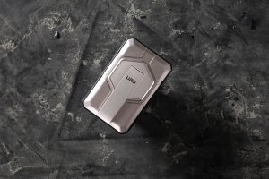Powerbank Baseus UAG Rugged 10K - powerbank 10000 mAh z podstawką, ładowanie bezprzewodowe 10W, kompatybilny z MagSafe, kabel w zestawie (black/titanium) 13