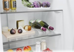 Lodówka Candy Candy Refrigerator | CNCQ2T518EW | Energy efficiency class E | Free standing | Combi | Height 182.5 cm | No Frost system | Fridge net capacity 197 L | Freezer net capacity 82 L | Display | 38 dB | White 7