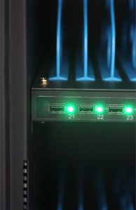 Ładowarka Techly Szafa do ładowania 80 tabletów telefonów 80 portów USB 5V (108712) 2