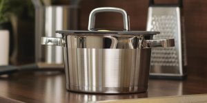 Vinzer Garnek z pokrywą 2,3 L Moderno 50072 3