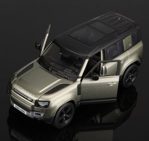 Bburago 2022 Land Rover Defender 110 green 1:24 BBURAGO 2