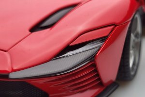 Bburago Ferrari Daytona SP3 Red 1:18 BBURAGO 12