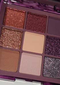 Huda Beauty Amethyst Obsessions paleta cieni do powiek 5