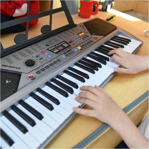 Q 001 UF Keyboard klawisze organy z mikrofonem dla dzieci USB MP3 radio 11