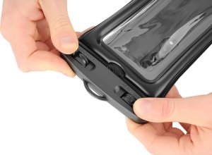 Enero WODOODPORNE ETUI POKROWIEC NA TELEFON PŁYWAJĄCY ENERO CAMP 5