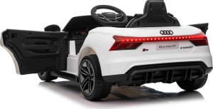 Audi Audi RS E-Tron GT na akumulator Biały + Pilot + Napęd 4x4 + Radio MP3 + LED + EVA 7