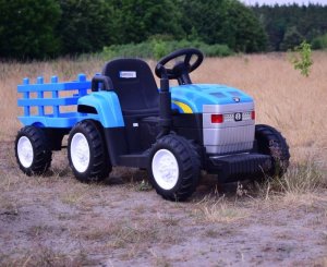 Import SUPER-TOYS DUŻY TRAKTOR NA AKUMULATOR NEW HOLLAND 2 SILNIKI, PILOT/A009-B 9