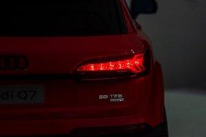 Audi Pojazd Audi Q7 NEW LIFT Czerwony 25