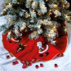 Fééric Lights and Christmas Dywanik ozdobny pod choinkę z motywem Świętego Mikołaja, czerwona 2
