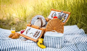 ZOLTA Pleciony kosz piknikowy dla 2 osób Termotorba Koc 14