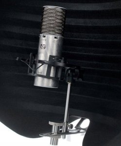 Kolumna Aston Microphones Halo Shadow Mini kabina wokalowa 7