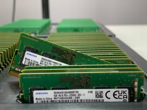 Pamięć do laptopa M471A5244CB0-CWE - 4 GB - 1 x 4 GB - DDR4 - 3200 MHz - 260-pin SO-DIMM 10