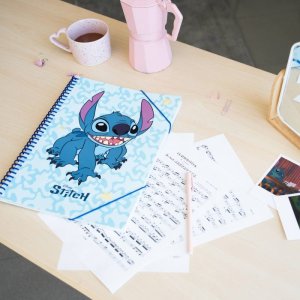 Disney Disney Stitch - Skoroszyt A4 z gumką + 30 przezroczystych koszulek 4