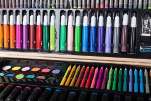 Zestaw artystyczny walizka do malowania 188 szt 6