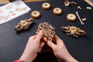 Puzzle 3D Model drewniany Łazik Księżycowy 6