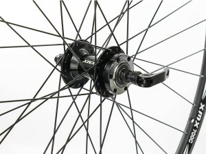 Triton Koło przód 29"- 28" Disc piasta XMX-A282F pod hamulec tarczowy, łożyska maszynowe, obręcz czarna Uniwersalny 2