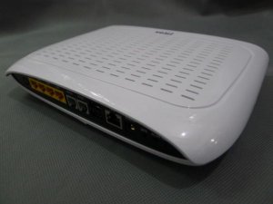 Terminal sieciowy ZTE ZXA10 F660 GPON ONT (4GE+2POTS+WIFI+USB,SC/APC) 2