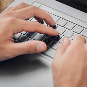 Moshi Moshi ClearGuard MB - Nakładka na klawiaturę MacBook Pro 14" / 16" / MacBook Air 13.6" / 15" (M3/M2/2024-2022) (US layout) 4