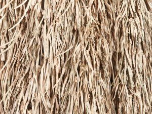 Beliani Stolik ogrodowy bambusowy z parasolem MOLISE 10