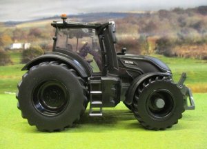 Tomy TOMY Britains traktor Ford TW20 43322 /3 14
