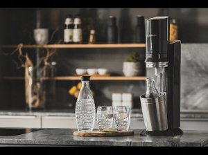 Saturator Sodastream Crystal 3.0 + 1 butelka + gaz Czarny 11