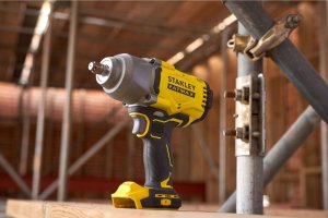 Klucz udarowy Stanley ST KLUCZ UDAROWY V20 SFMCF940M1  949Nm 1x4,0Ah 14