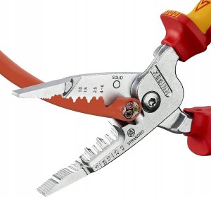 Knipex KNIPEX SZCZYPCE WIELOFUNKCYJNE DLA ELEKTRYKÓW DO KABLI METRYCZNYCH 1000V 9