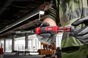 Milwaukee MILWAUKEE UNIVERSAL RATCHET SCREWDRIVER 27in1... 7