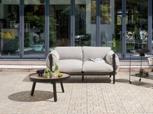Beliani Sofa ogrodowa 2-osobowa jasnoszara ESPERIA 2