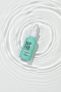 Alkotest NIP+FAB_Hyaluronic Fix Extreme4 nawilżający booster do twarzy 2% 30ml 4