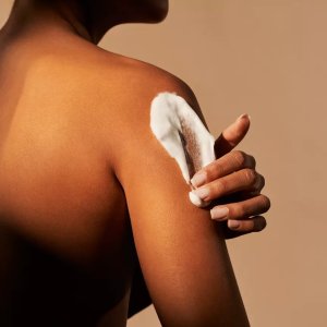 Alkotest RITUALS_The Ritual of Ayurveda Harmonizing Foaming Shower Gel pianka pod prysznic 200ml 14