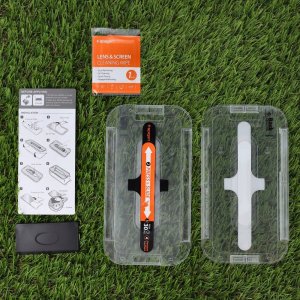 Spigen Spigen Glas.TR iPhone 16 Pro "EZ FIT" clear szkło hartowane AGL07935 9