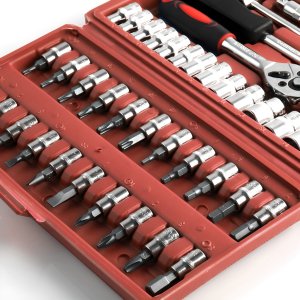 Retoo ZESTAW KLUCZY NASADOWYCH KLUCZE NASADOWE 46EL STAL 3