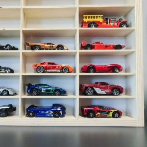 Kruzzel Półka drewniana na auta resoraki samochodziki Hot wheels Przegrody x54 10