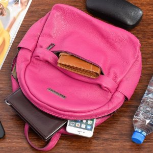 Beltimore Fuksjowy mały skórzany plecak damski elegancki plecaczek A5 Beltimore P15 2