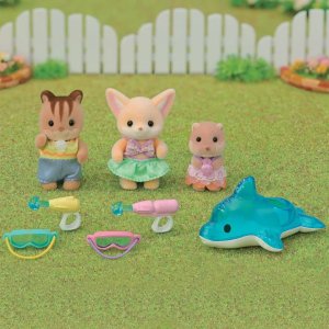 Figurka Sylvanian Families SYLVANIAN FAMILIES Pool Party Trio 7