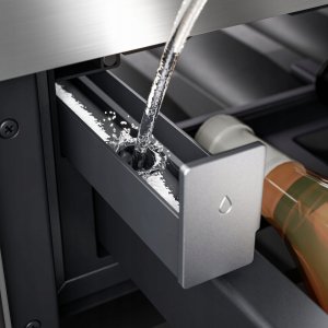 Chłodziarka do wina Dometic DrawBar5C winiarka do zabudowy meblowej 6