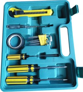 Zestaw narzędzi Verk Zestaw narzędzi śrubokręty młotek 16 el walizka Zestaw narzędzi śrubokręty młotek 16 el walizka 2