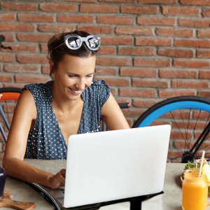 Podstawka chłodząca Retoo PODSTAWKA CHŁODZĄCA PODKŁADKA POD LAPTOPA LED USB 13