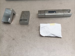 Wenko Drążek prysznicowy DESIGN, 68 cm, WENKO 3