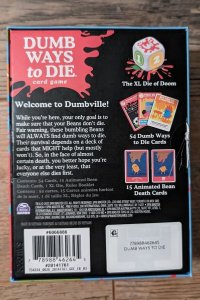 Spin Master Dumb Ways to Die Card Game 4
