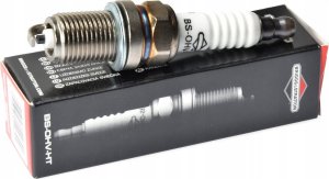 Briggs & Stratton ŚWIECA ZAPŁONOWA BRIGGS&STRATTON TRAKTORY SILNIKI GÓRNOZAWOROWE 11